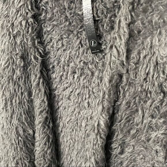 Kensie Fuzzy Fur Super Soft Open High Low Charcoal Sweater Vest, Large - Picture 10 of 12